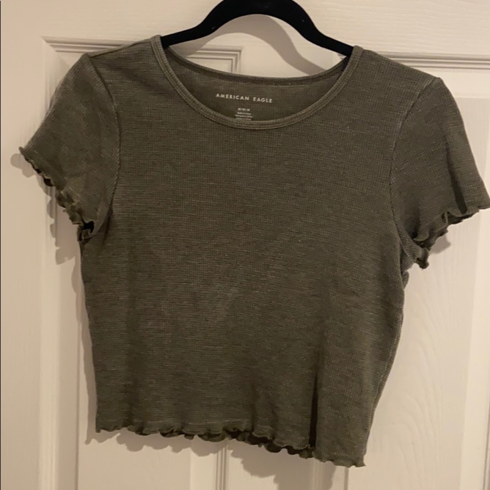Green cropped top
